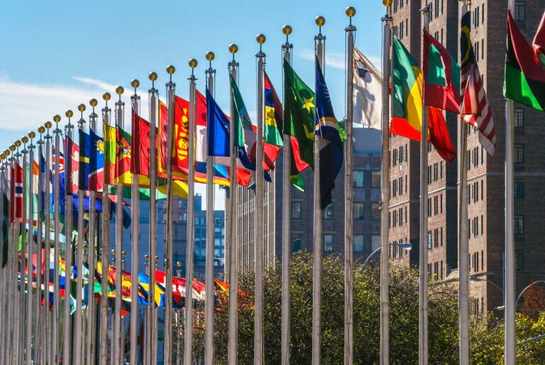 Cross-border dispute resolution through international arbitration